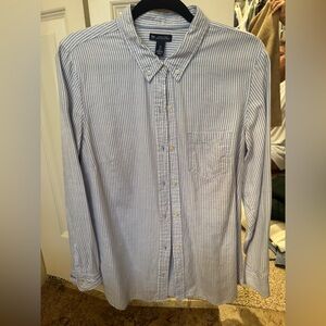 GAP Women’s White and Blue Striped Boyfriend Fit Button Down Shirt